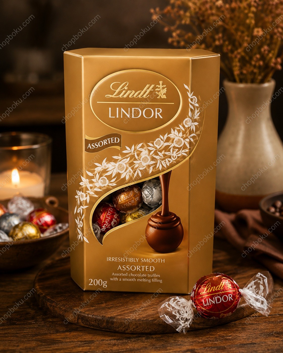 Lindt Lindor Assorted Chocolate Truffles Box 200g