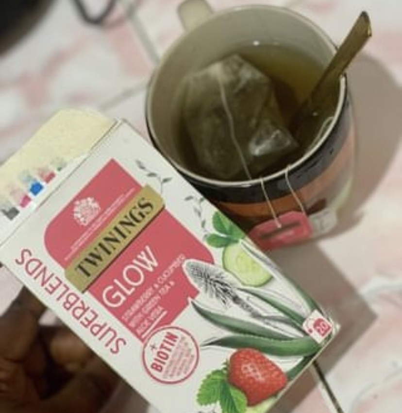 Twinning glow tea