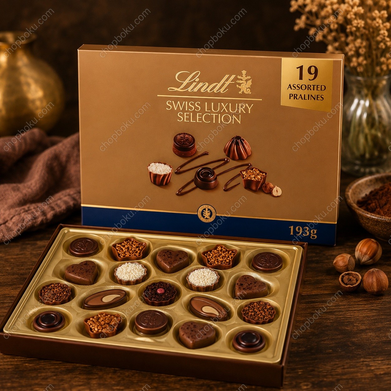 Lindt Swiss Luxury Selection Assorted Chocolate Box 193g